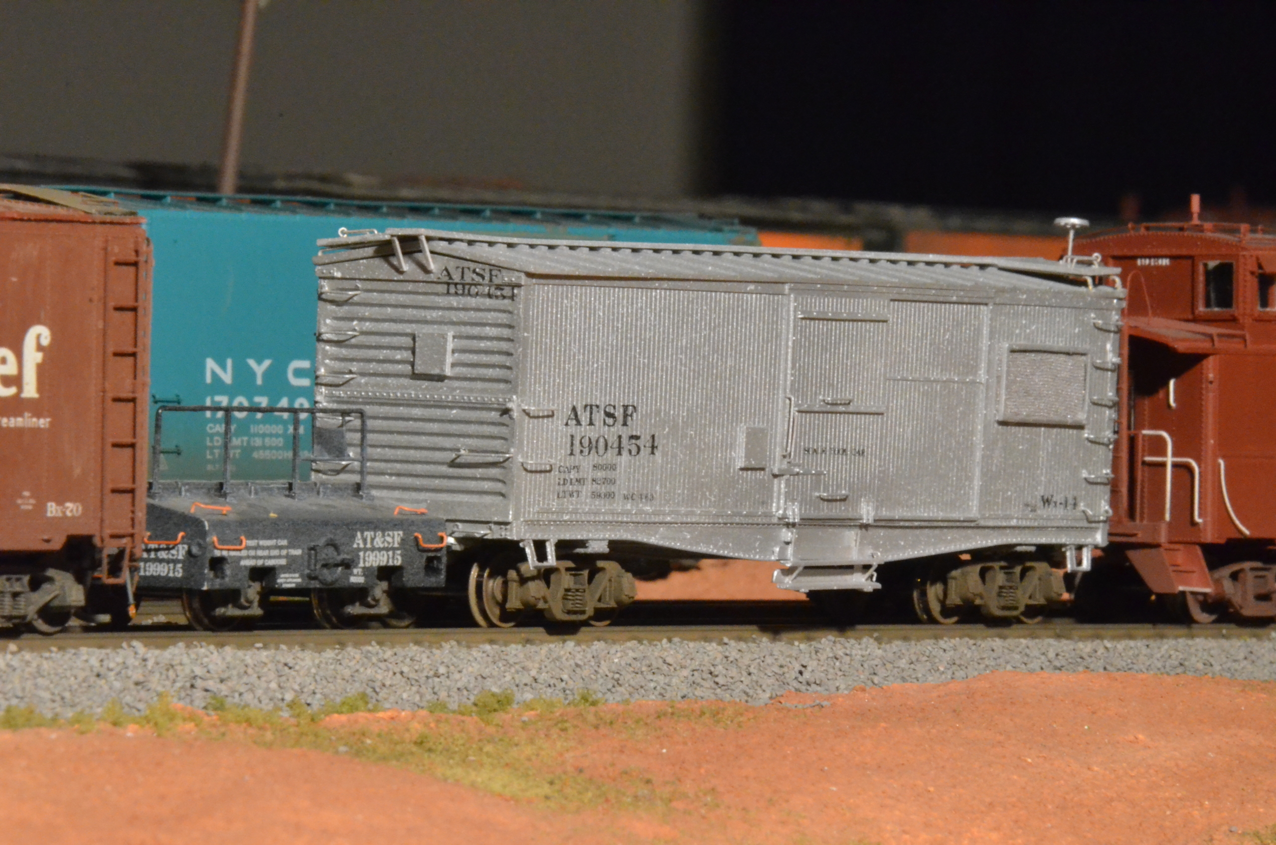Model of scale tool car